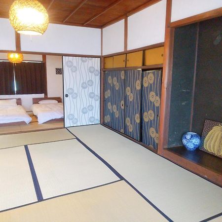 呼子の港路地の古民家一棟貸切宿梵soyogi Karatsu Eksteriør bilde
